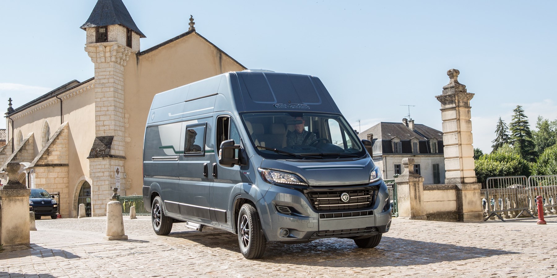 Font Vendôme: A Tutto Camper